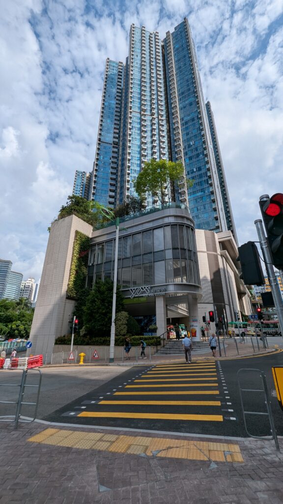 PXL_20250521_004939174